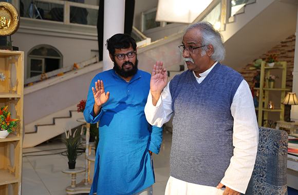 Director with a veteran actor